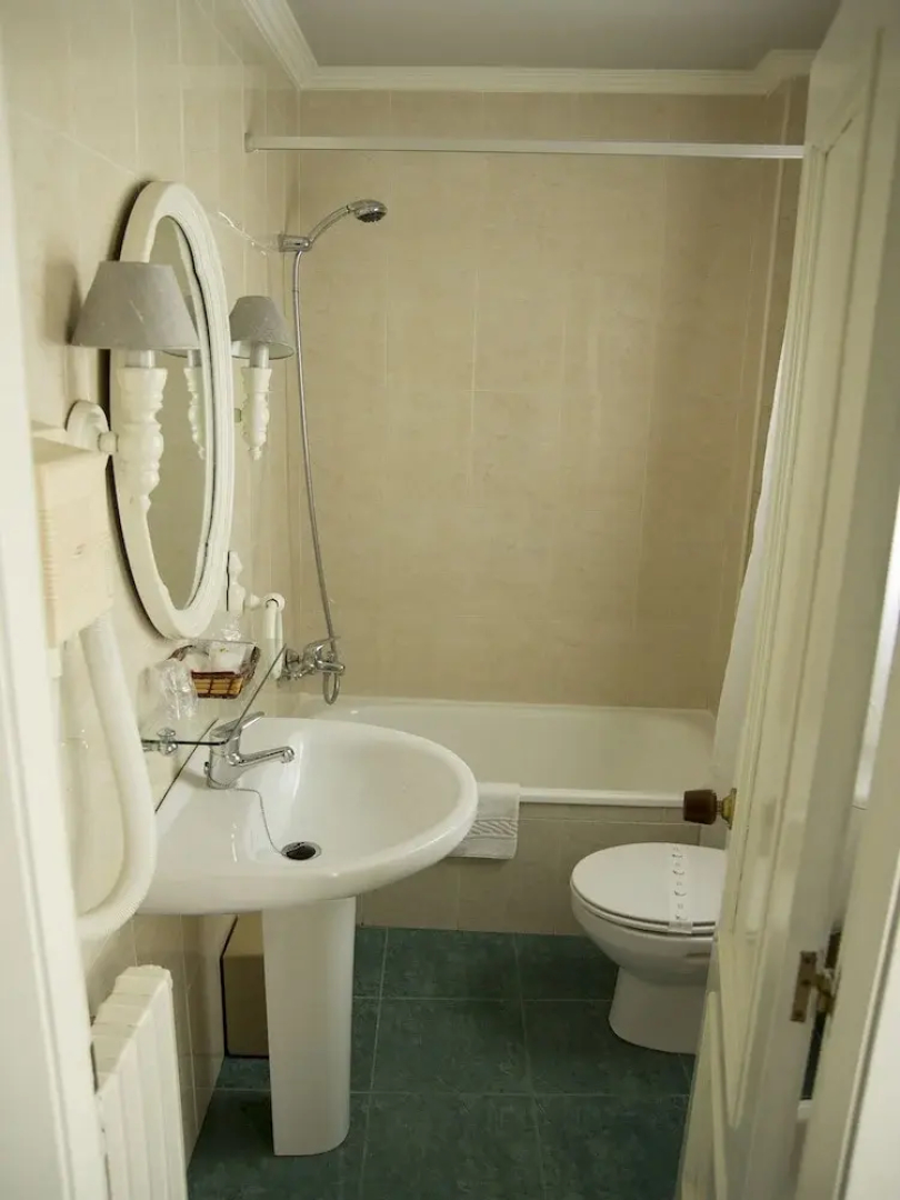 Hotel Tres Carabelas