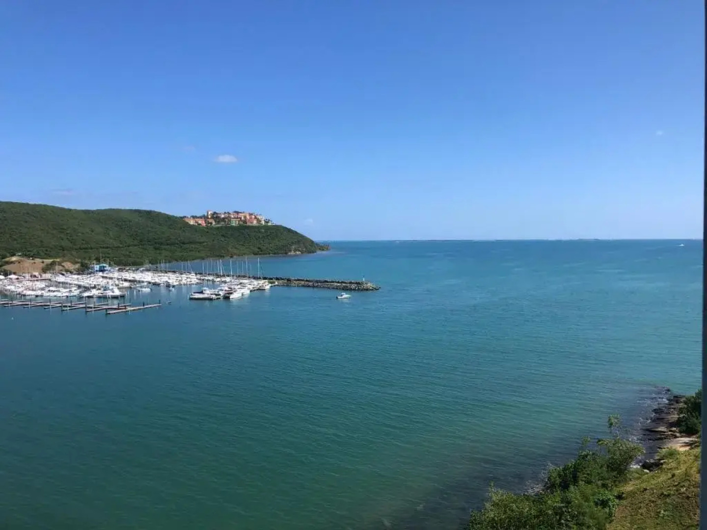 Waterfront studio at Fajardo, Puerto Rico