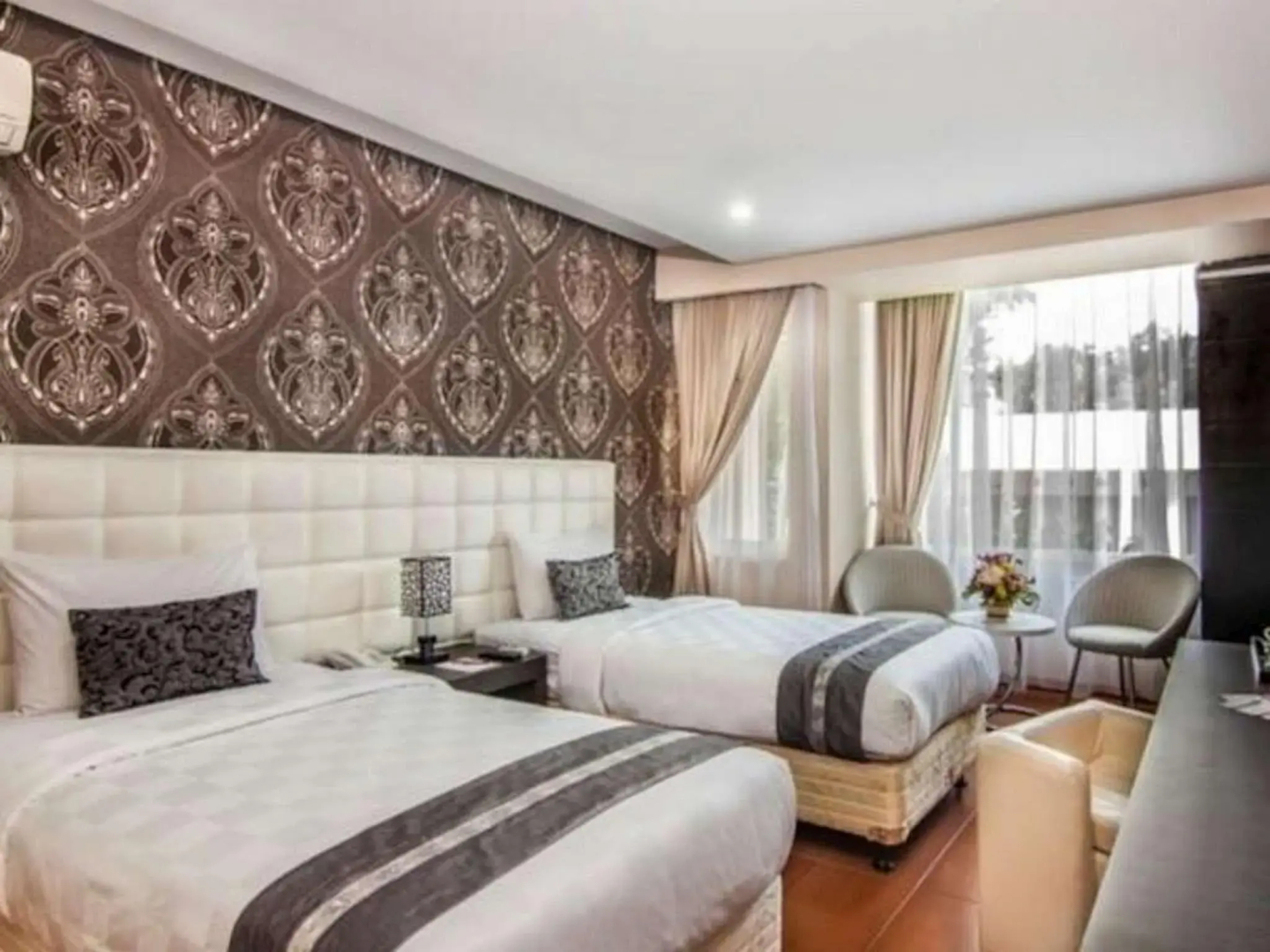 The Rizen Hotel