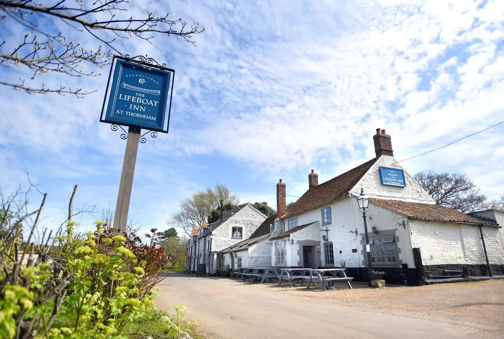 Lifeboat Inn