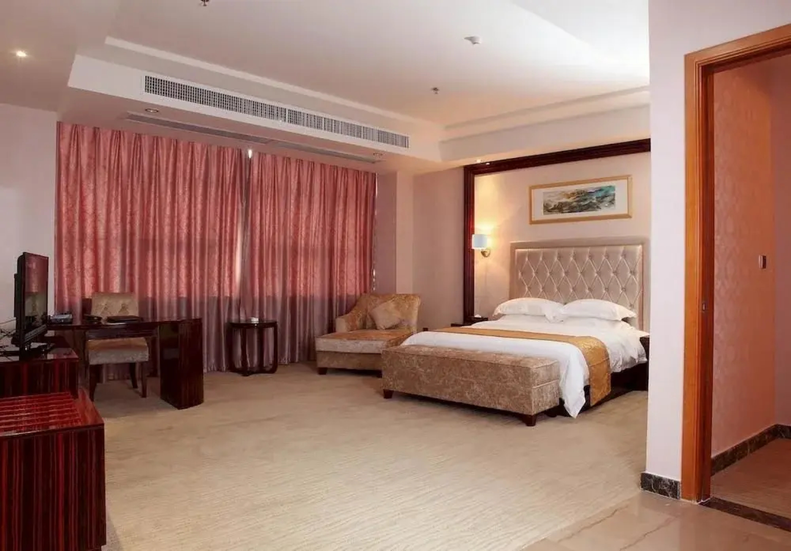 Jindun International Holidy Hotel