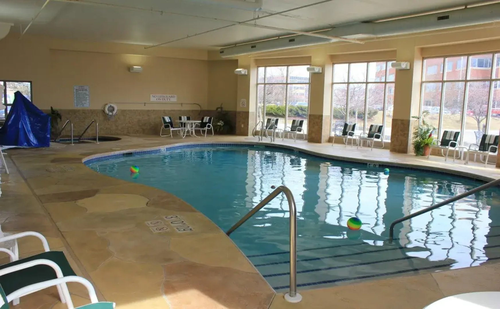 Holiday Inn Madison at The American Center by IHG