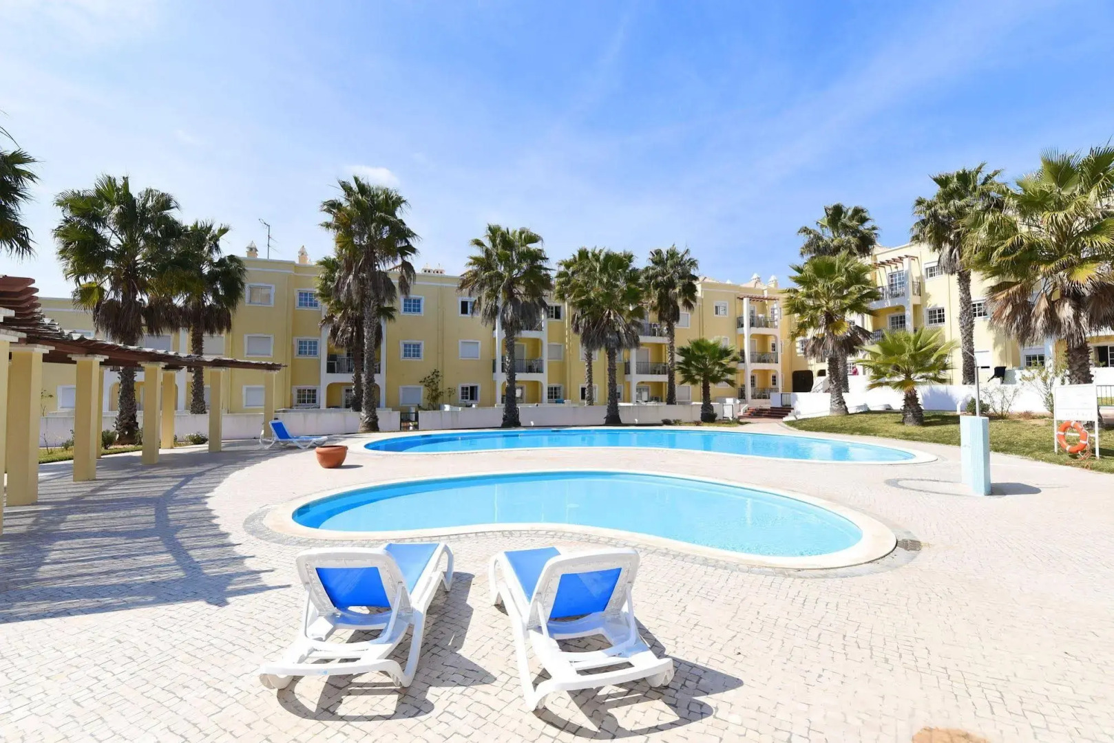 Praia da Lota Resort - Hotel & Apartments
