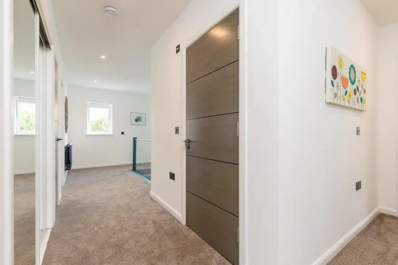 HOT TUB Entire 3 bed Penthouse East Lothian Luxury Apartment w Gdn Hot Tub, Musselburgh