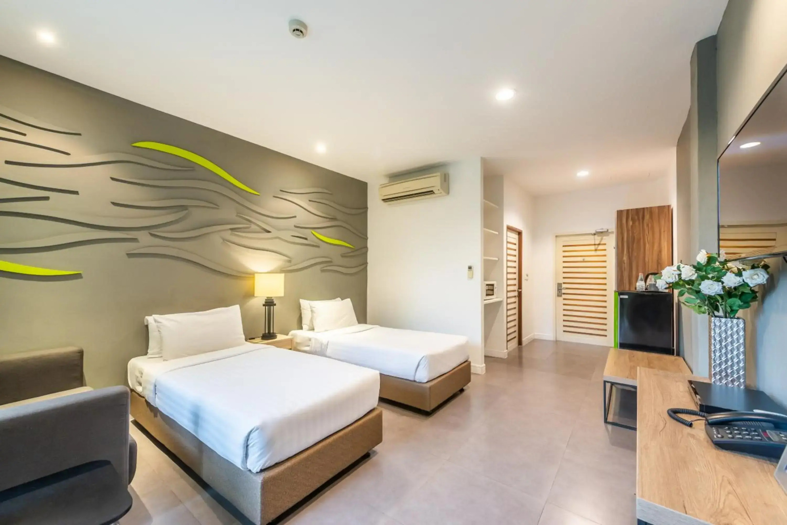 Paeva Luxury Serviced Residence