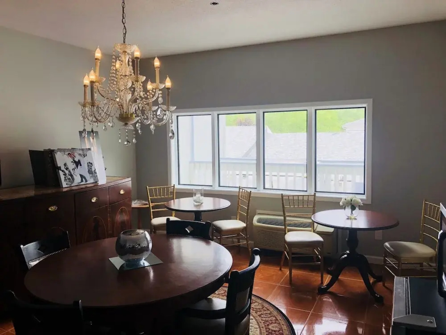 Villa On The River Inn