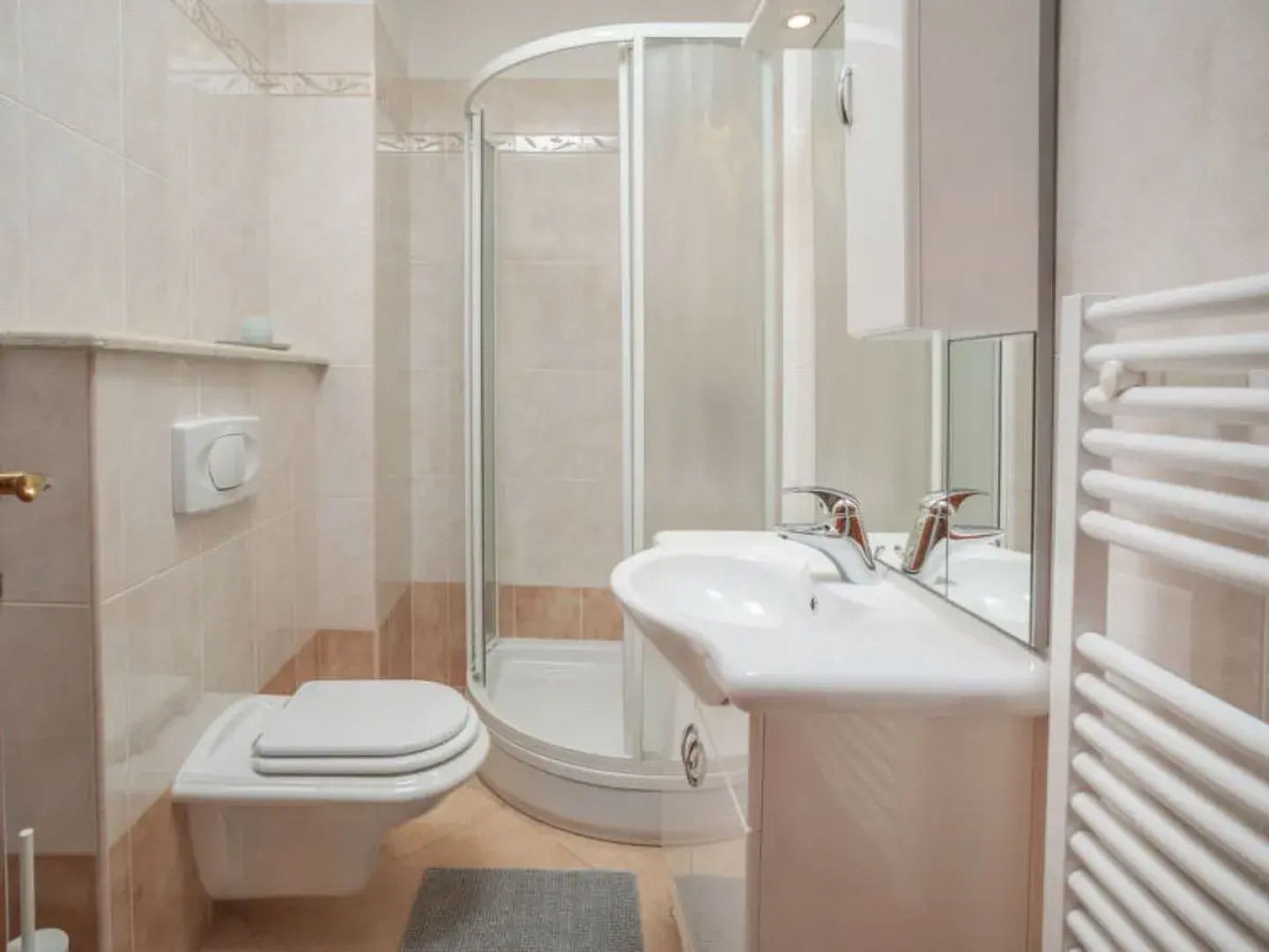 Villa Beach Front Ba Anija