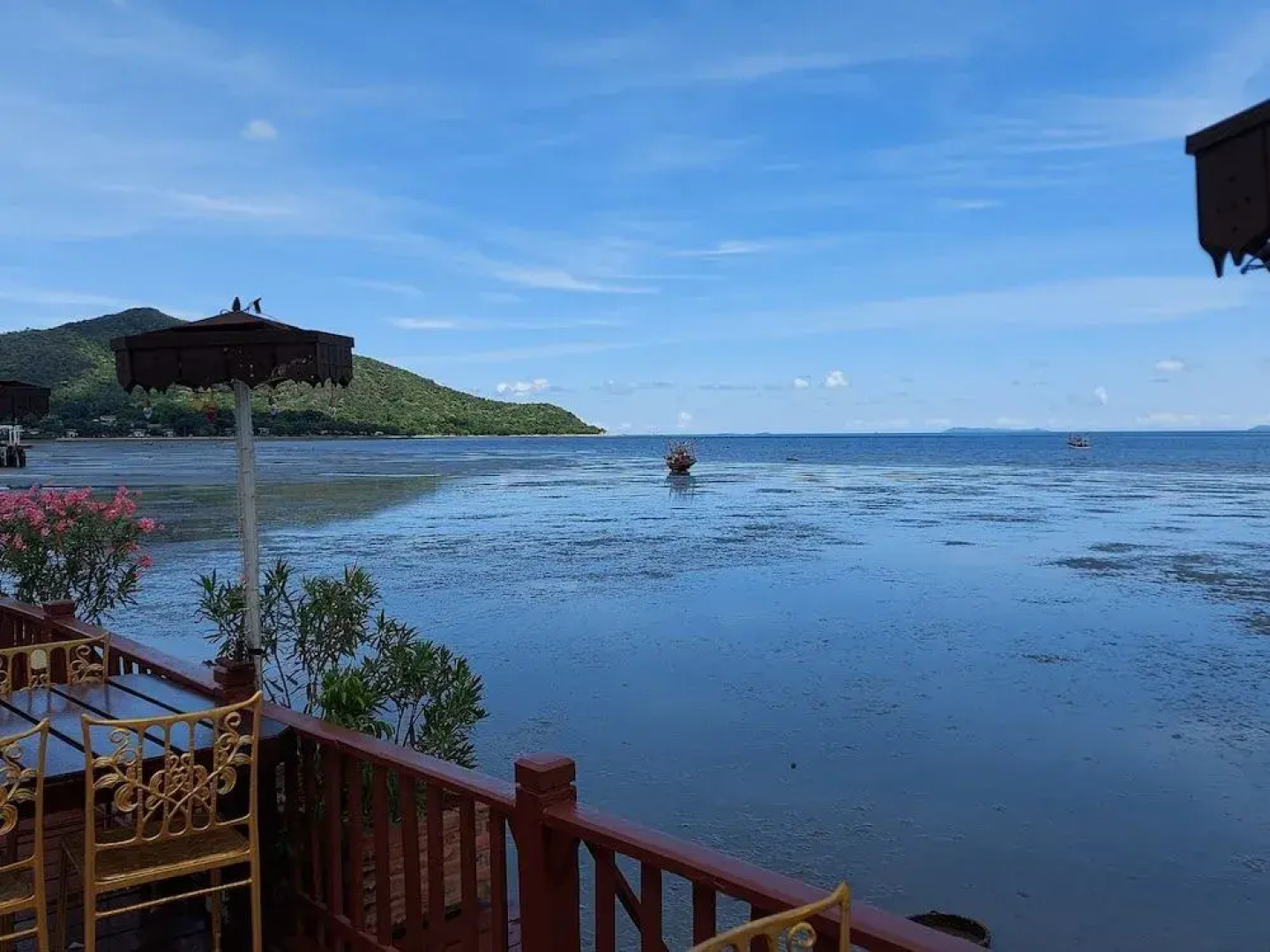 Ruantalay Bangsaray Resort