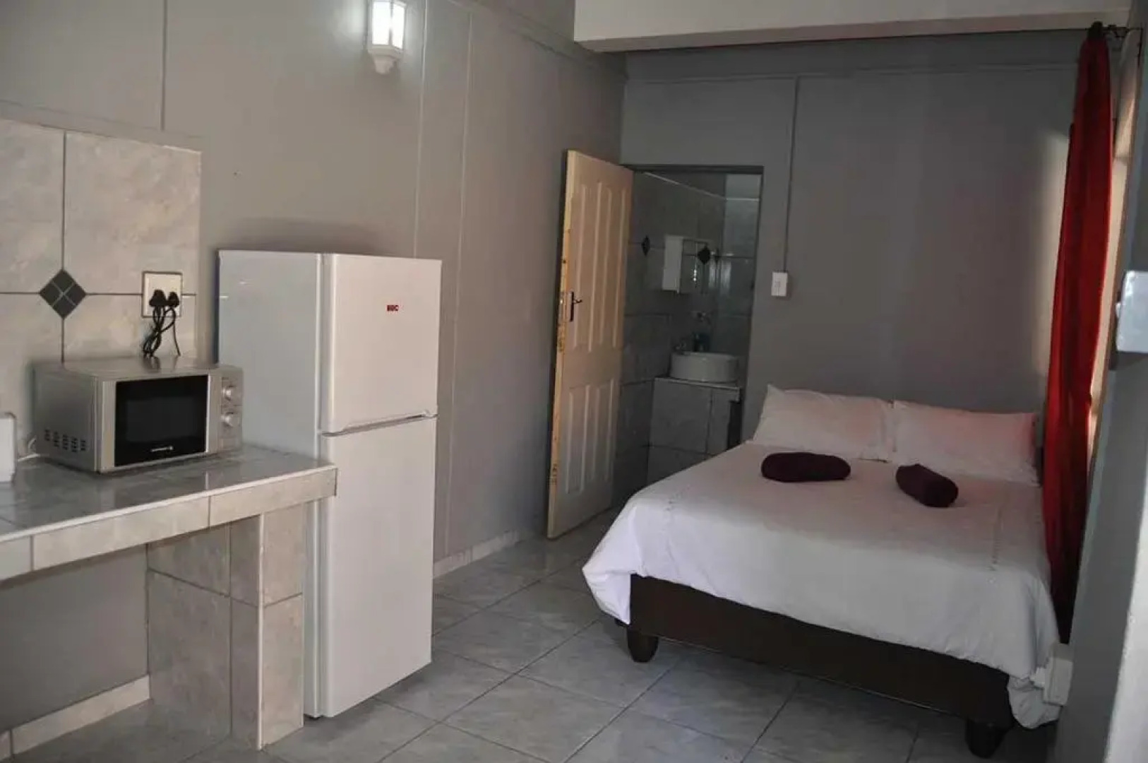 OceanLife Luderitz Accommodation