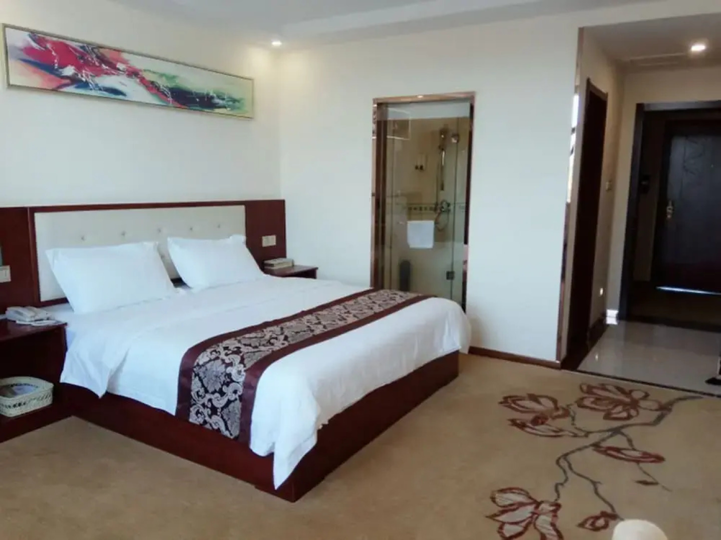 GreenTree Inn Xianning Railway Station Hotel