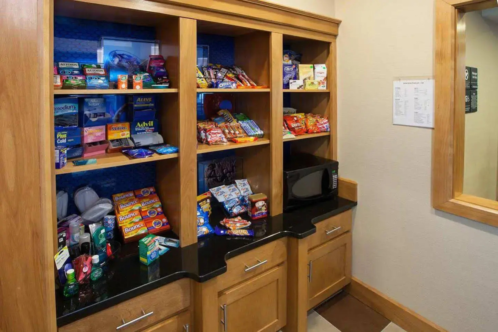 Hampton Inn & Suites Canton