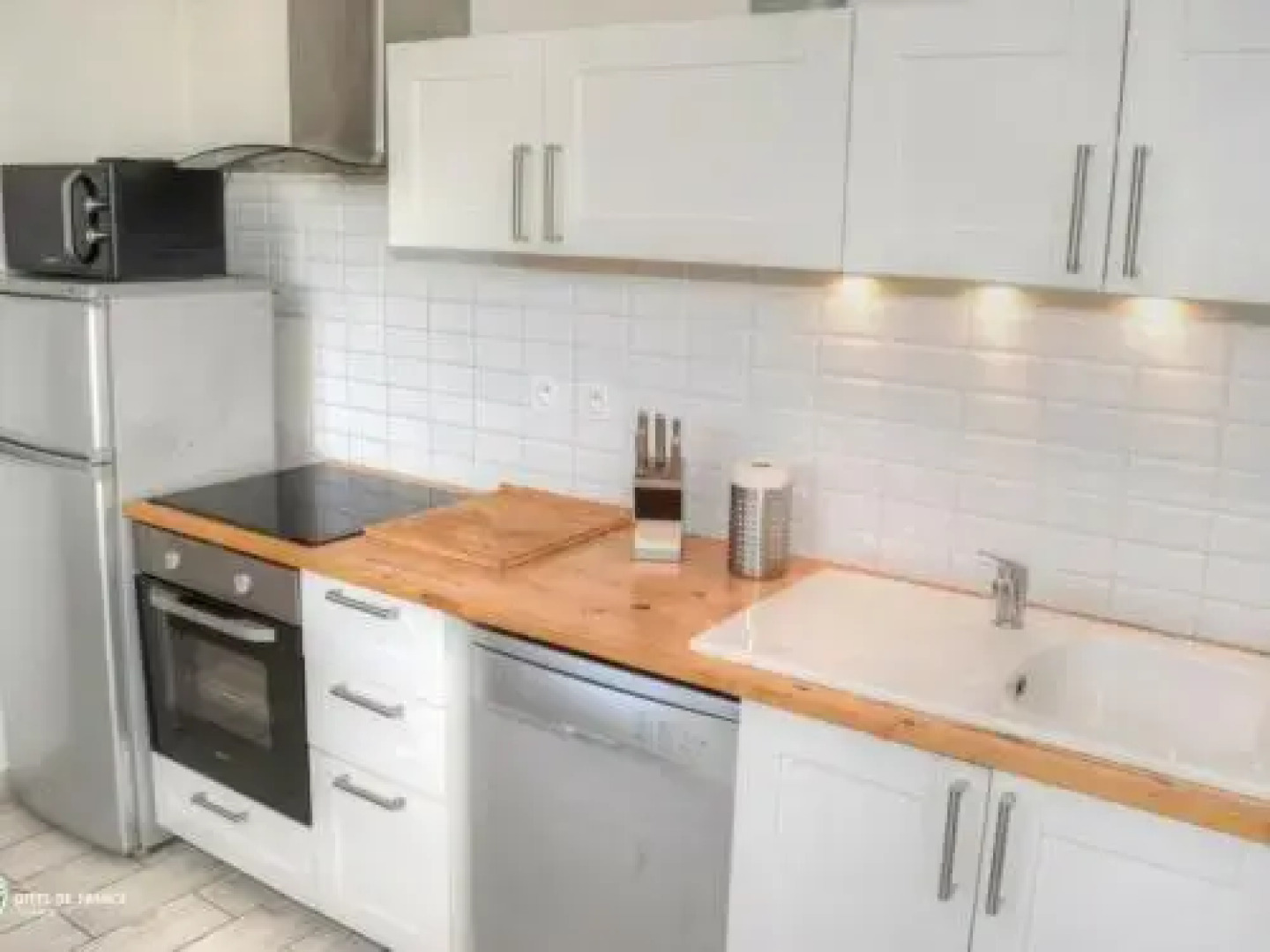 House La Jacqueminiere 2