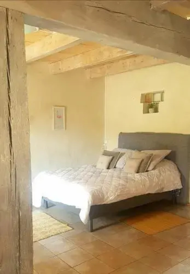 Gite face à la rivière -proche du pont du Gard-