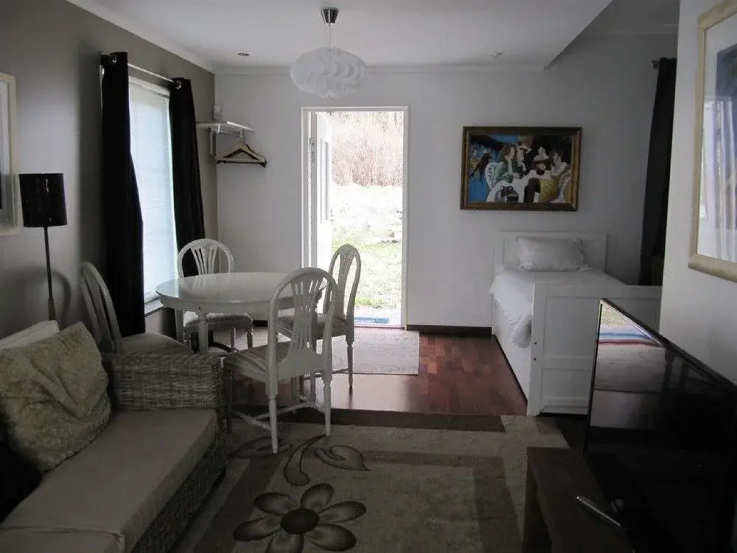 Grenna Hills Guesthouse