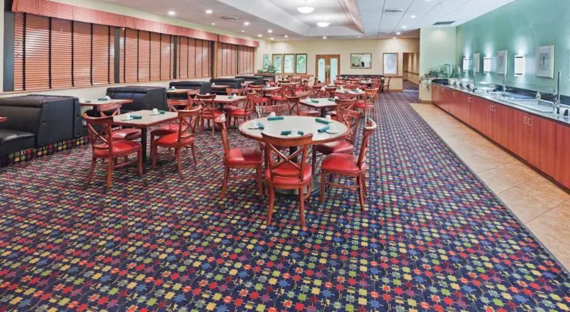 Holiday Inn Park Plaza