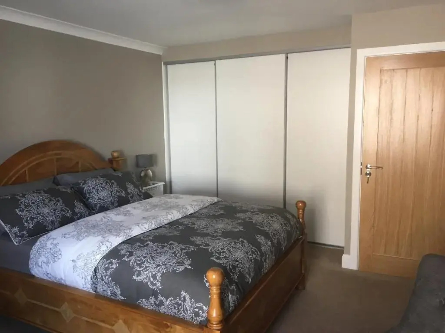 1 St Ellas House Apartment