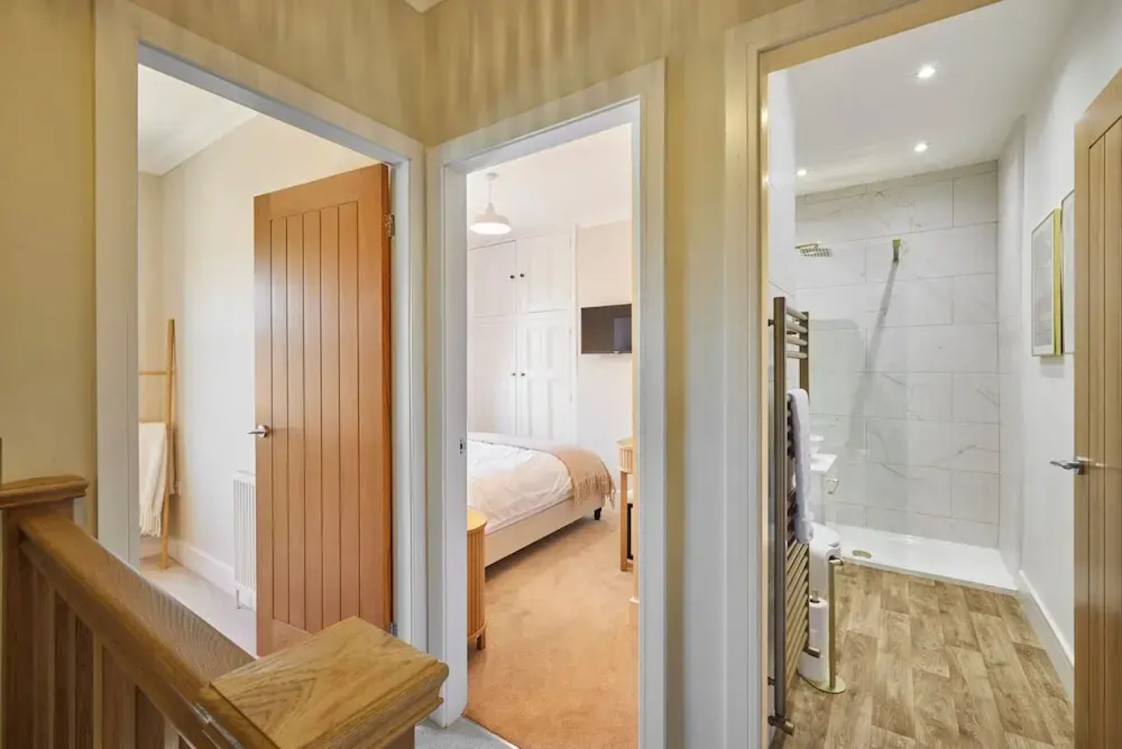 Host Stay Oakwell Cottage