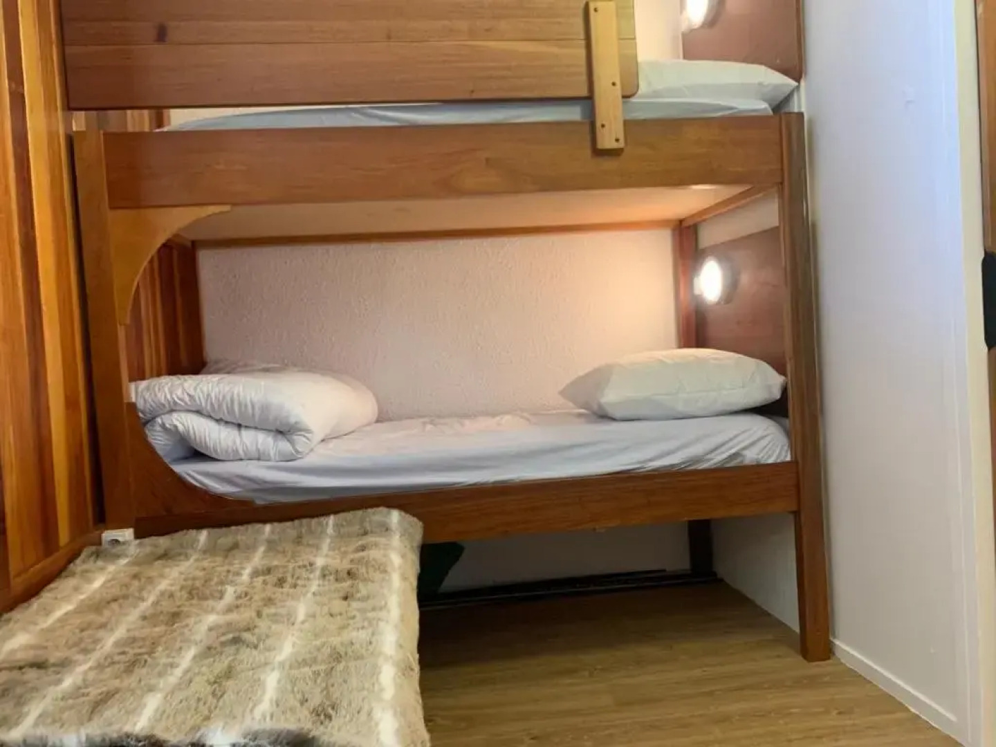 Appartement avec vue exceptionnelle à Roche Béranger 1750 au pied des pistes