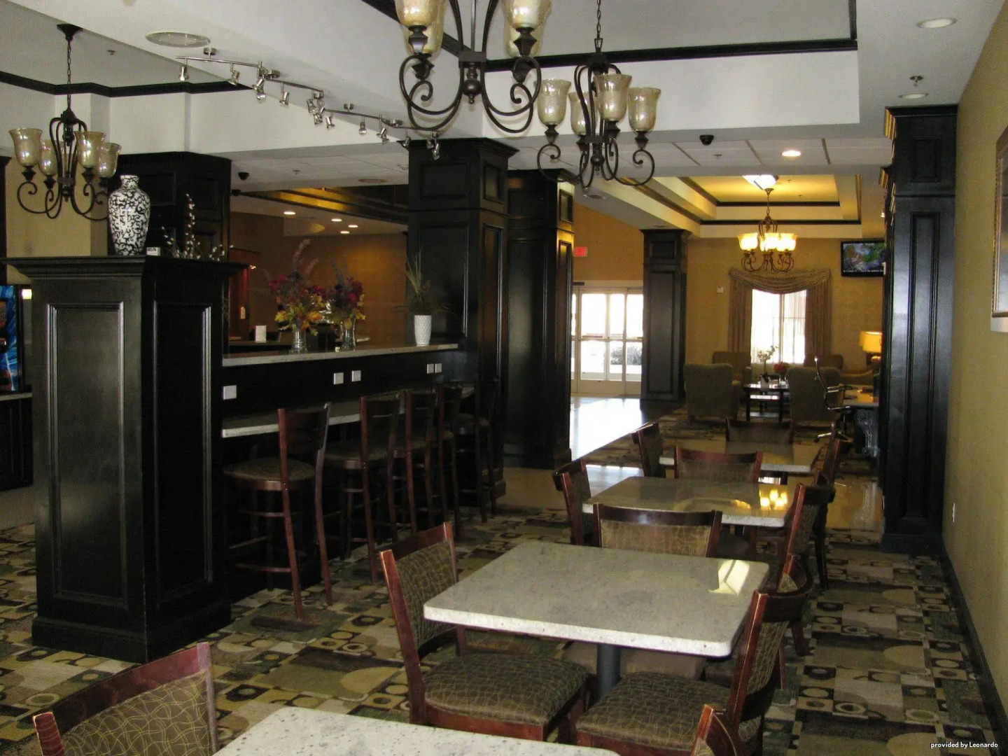 Red Roof Inn & Suites Longview