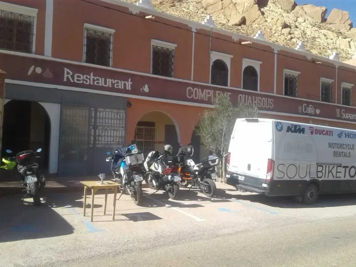 Hotel Anguelz Ouahsous