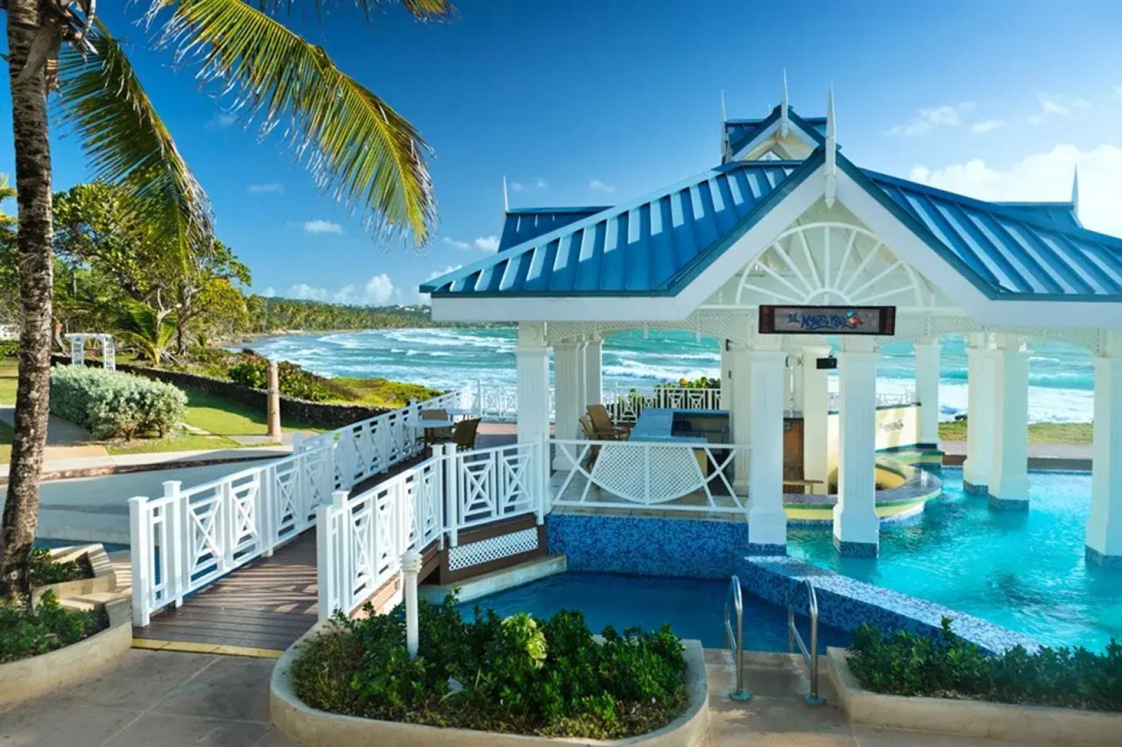 Magdalena Grand Beach & Golf Resort