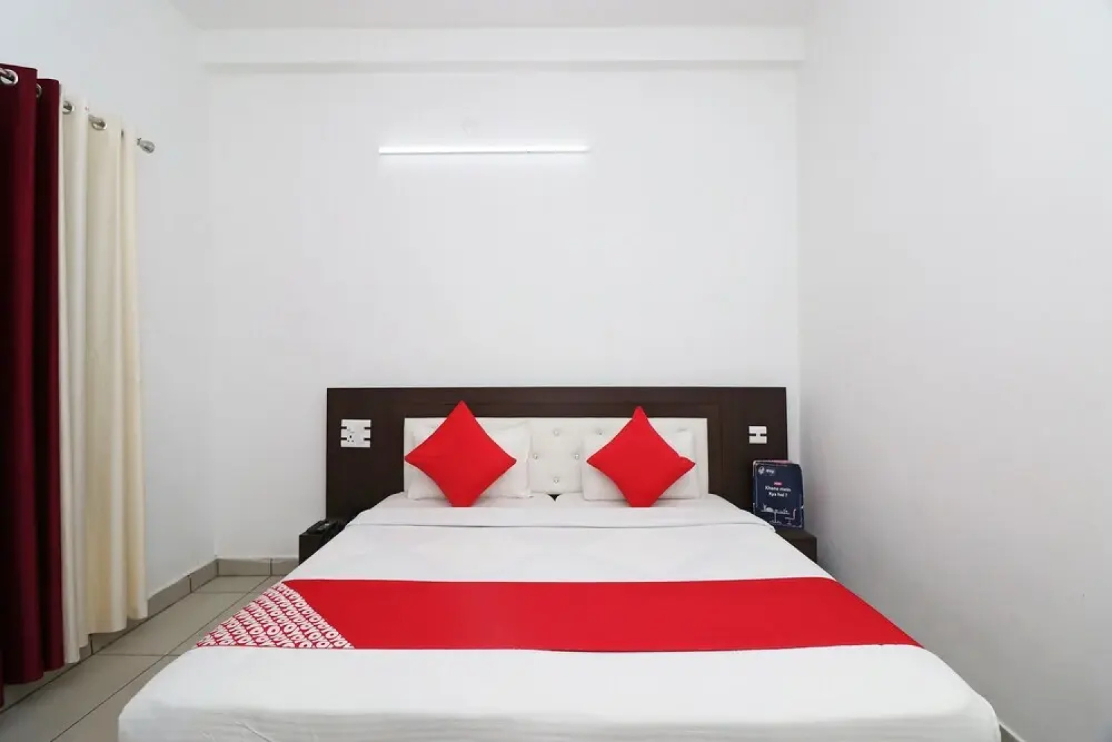 OYO 26126 Hotel Jahnavi