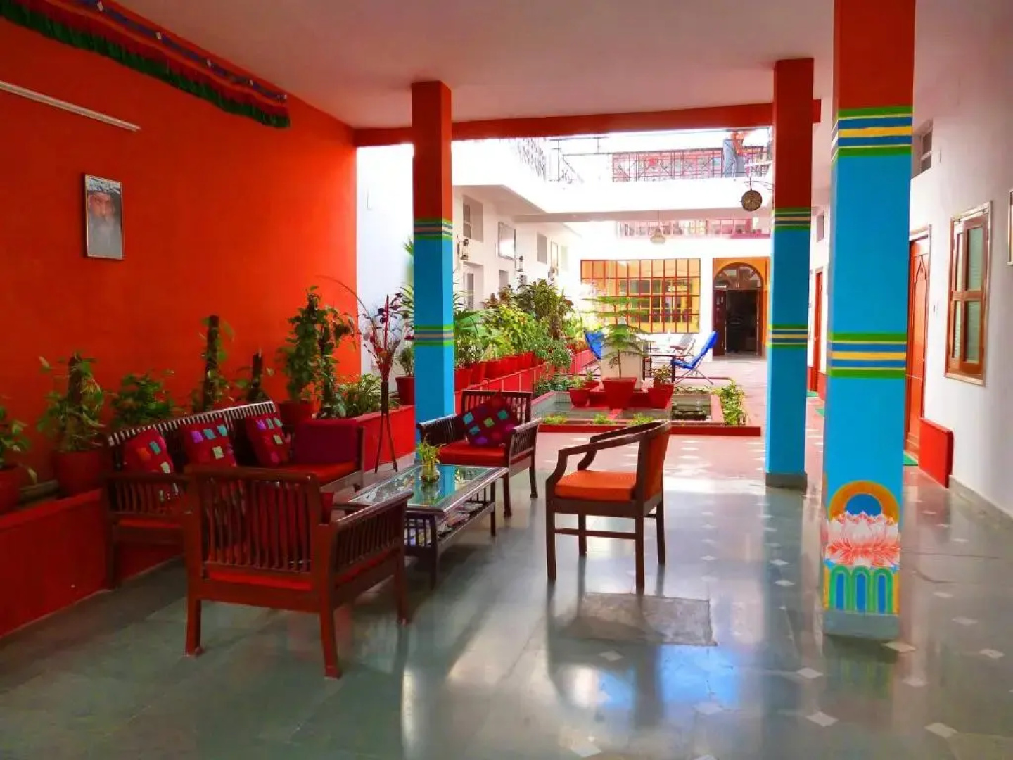 Hotel Harmony