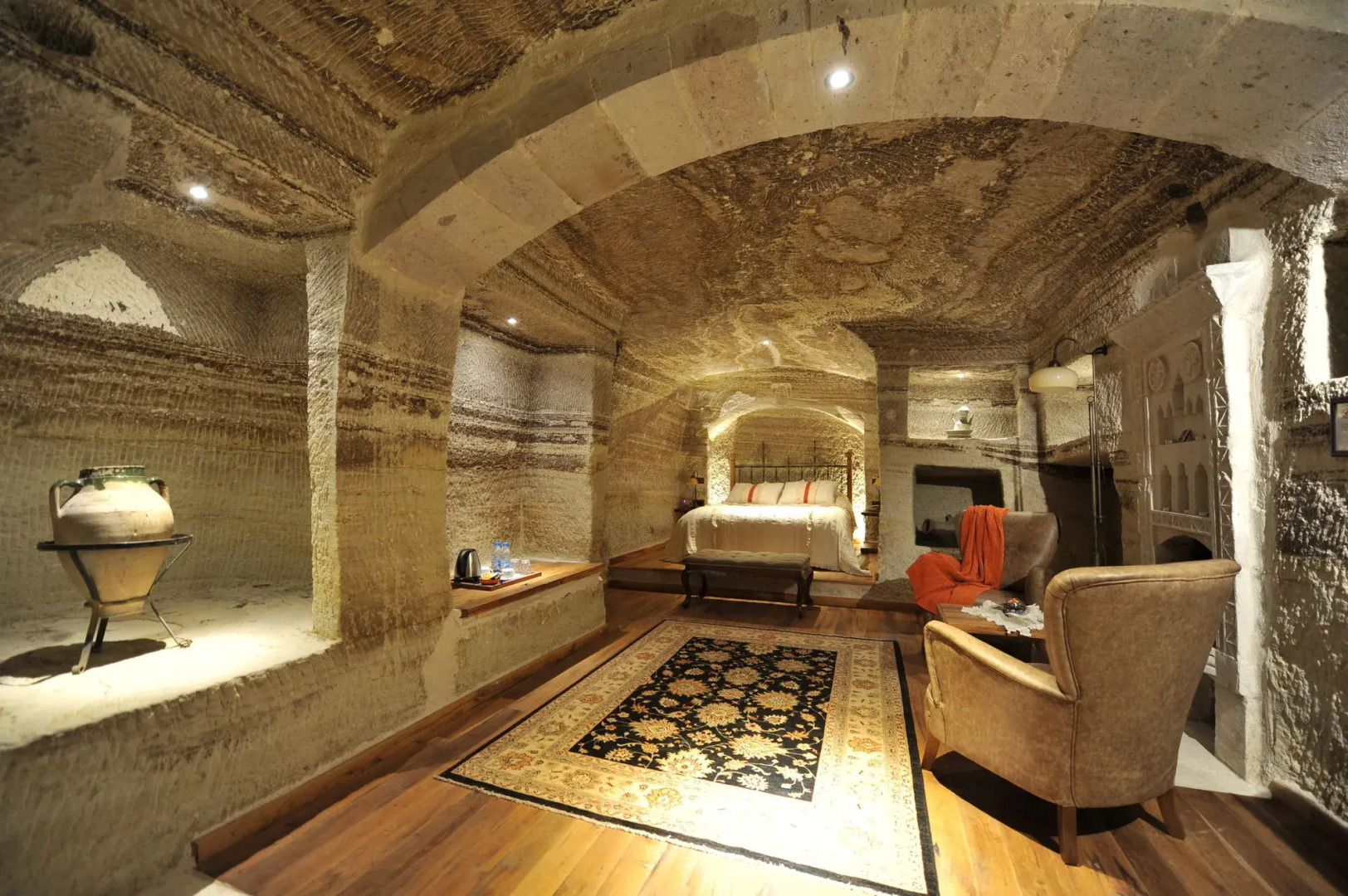 Terra Cave Hotel