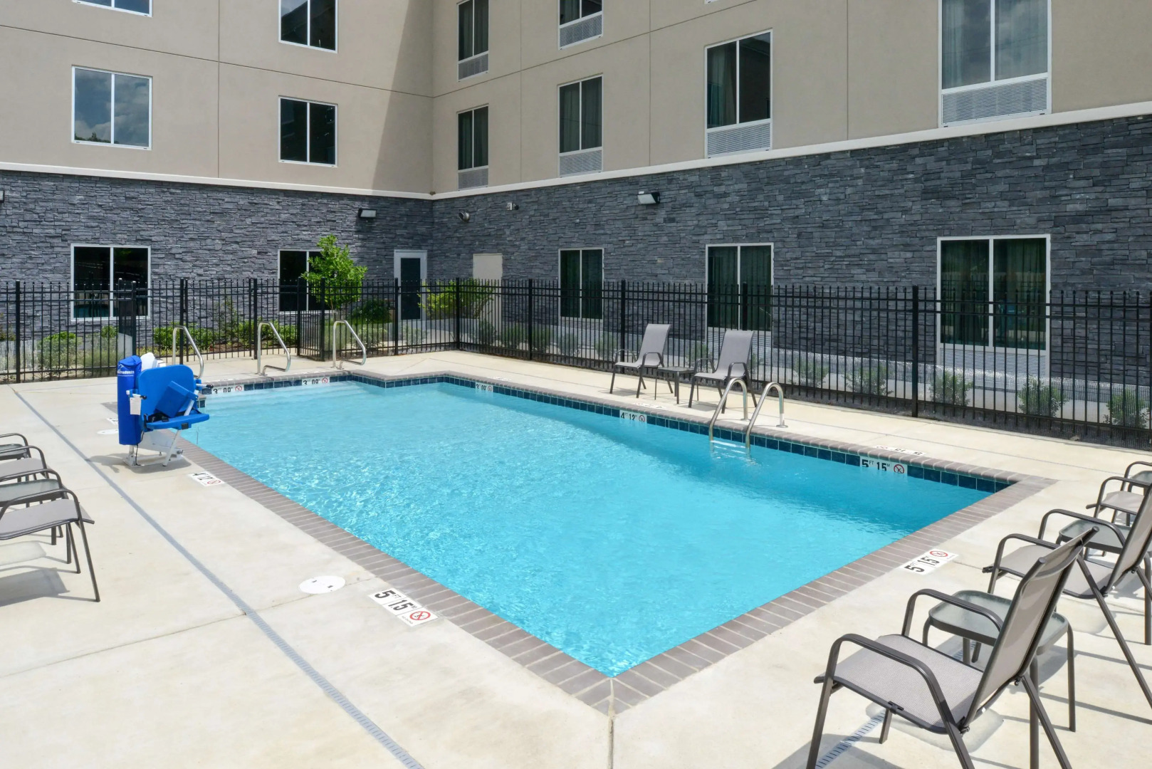 Americas Best Value Inn & Suites Southaven Memphis