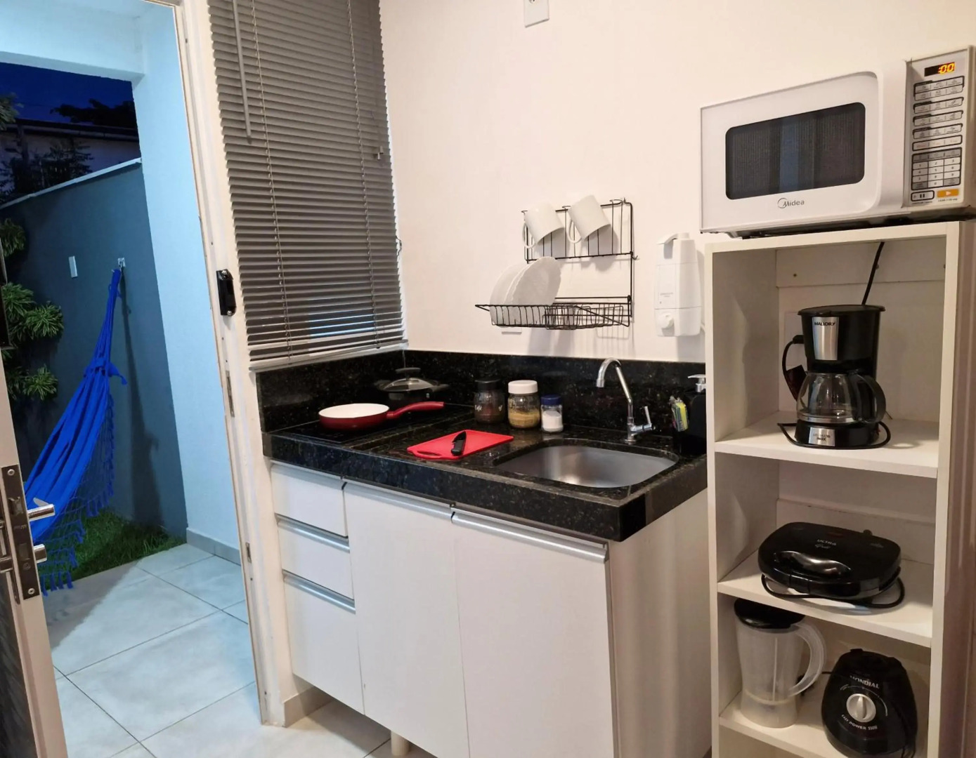 msflats-moderno, aconchegante, wifi 5g, praia mansa e quente 5 min a pé