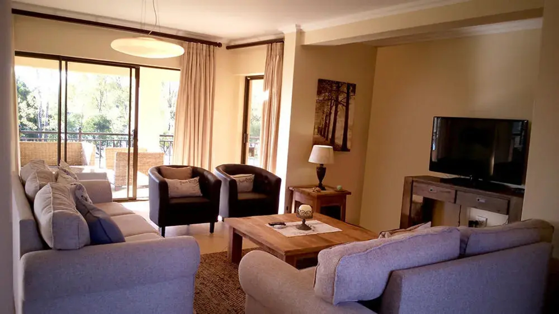 Pont de Val Riverside Escape