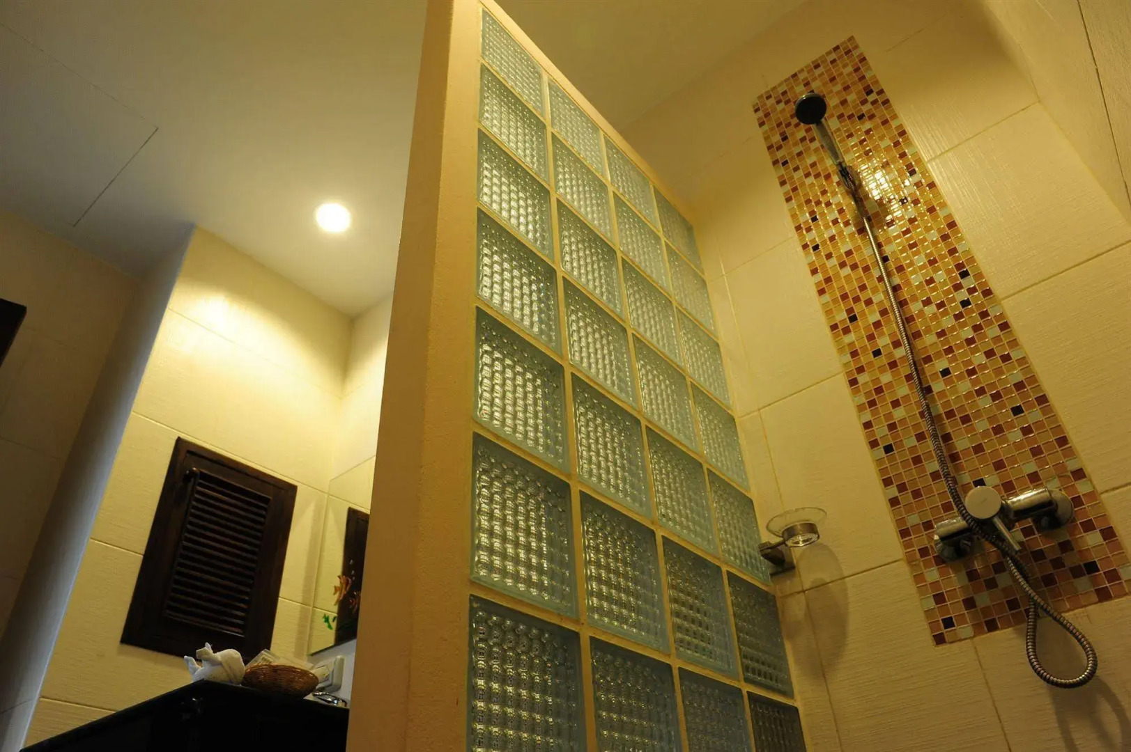 Ice Kamala Beach Hotel