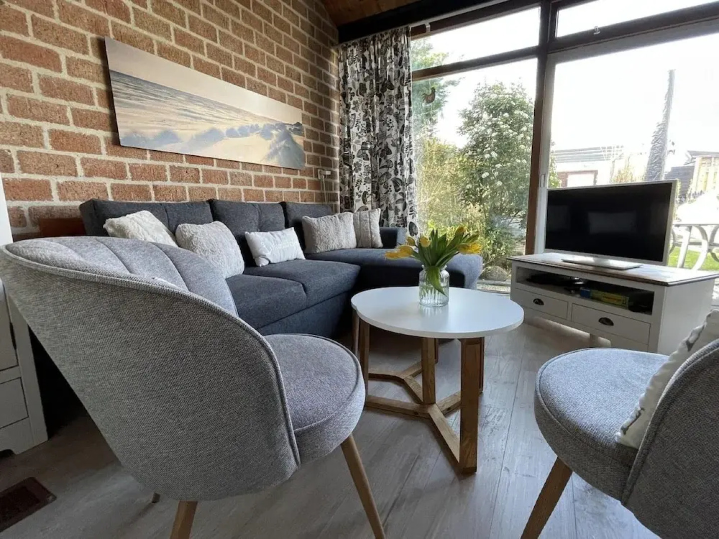 Bungalow in Sint Maartenszee Near Dune