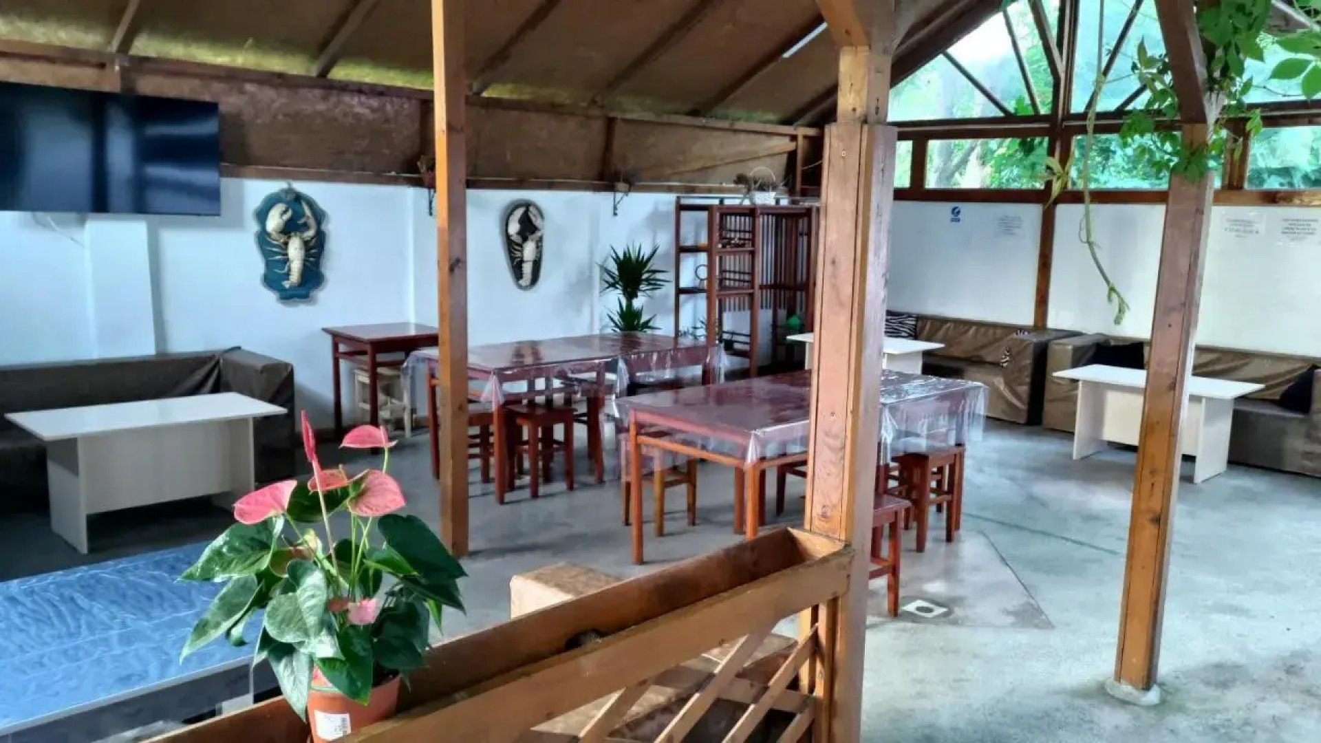 Holiday House