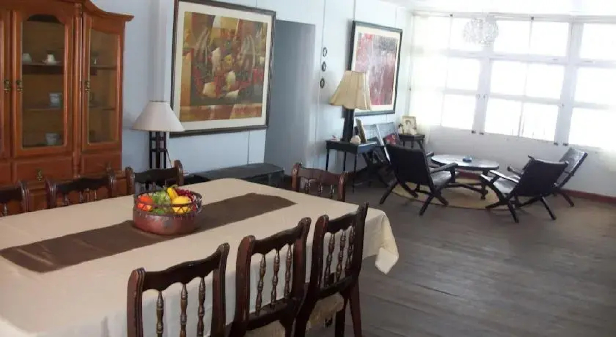 Maykinho Hostel Res Bar