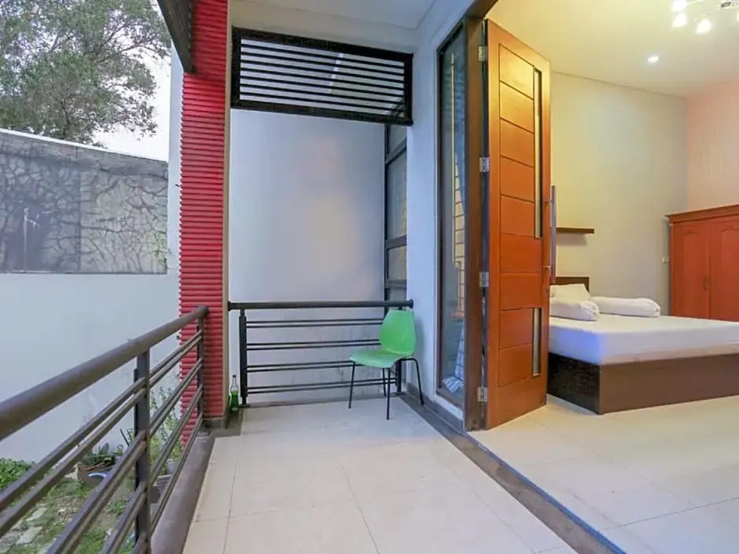 OYO Life 3520 Indoniaga Palace