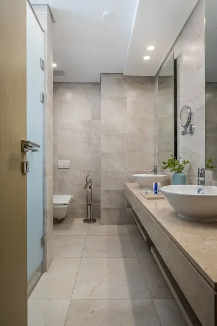 The G Hotel