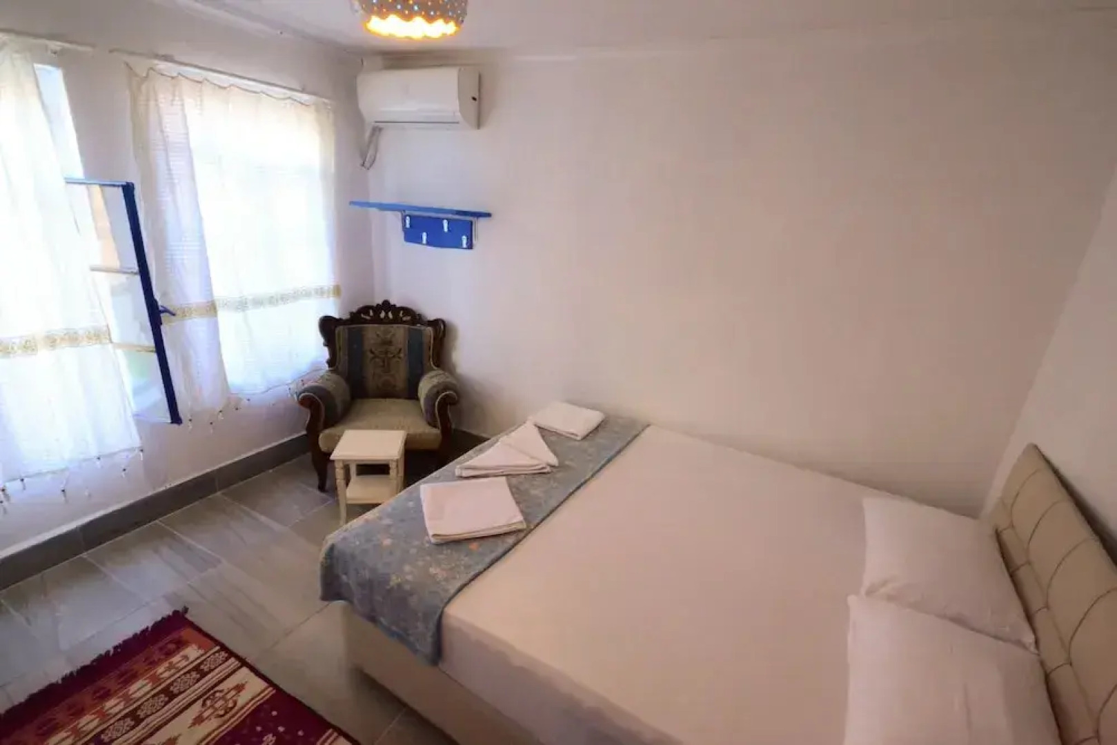 Ayvalik Moda Pansiyon