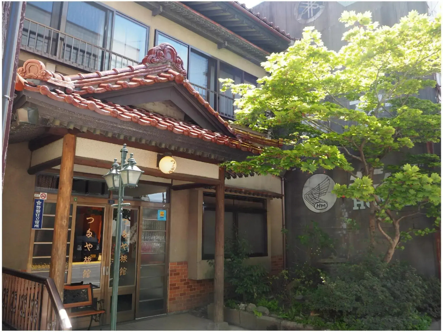 Tsutaya Ryokan