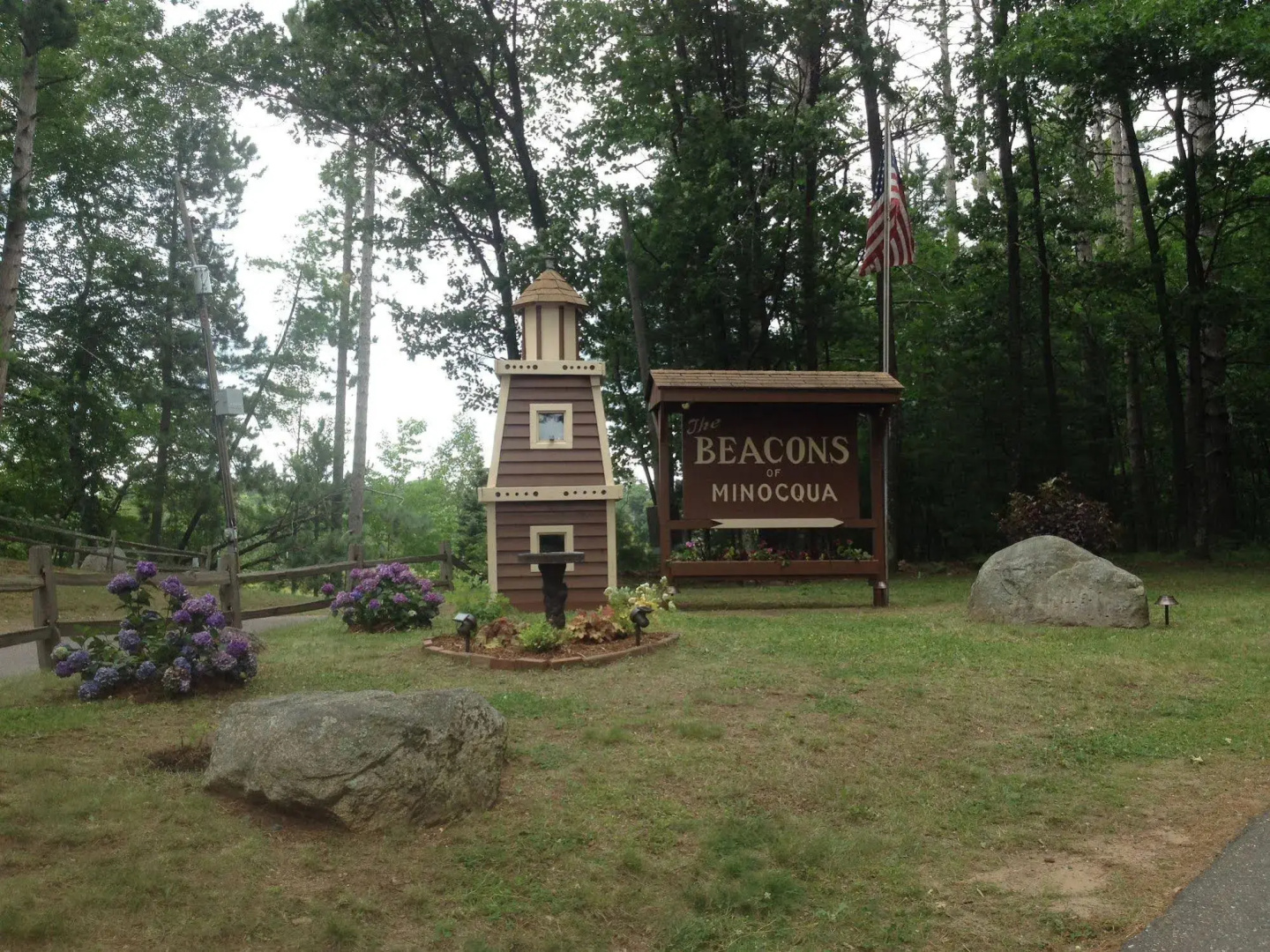 The Beacons of Minocqua