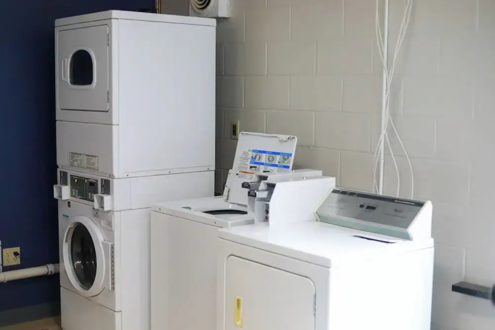 Illini Inn & Suites Hotel - Rantoul/Gifford/Champaign/Urbana