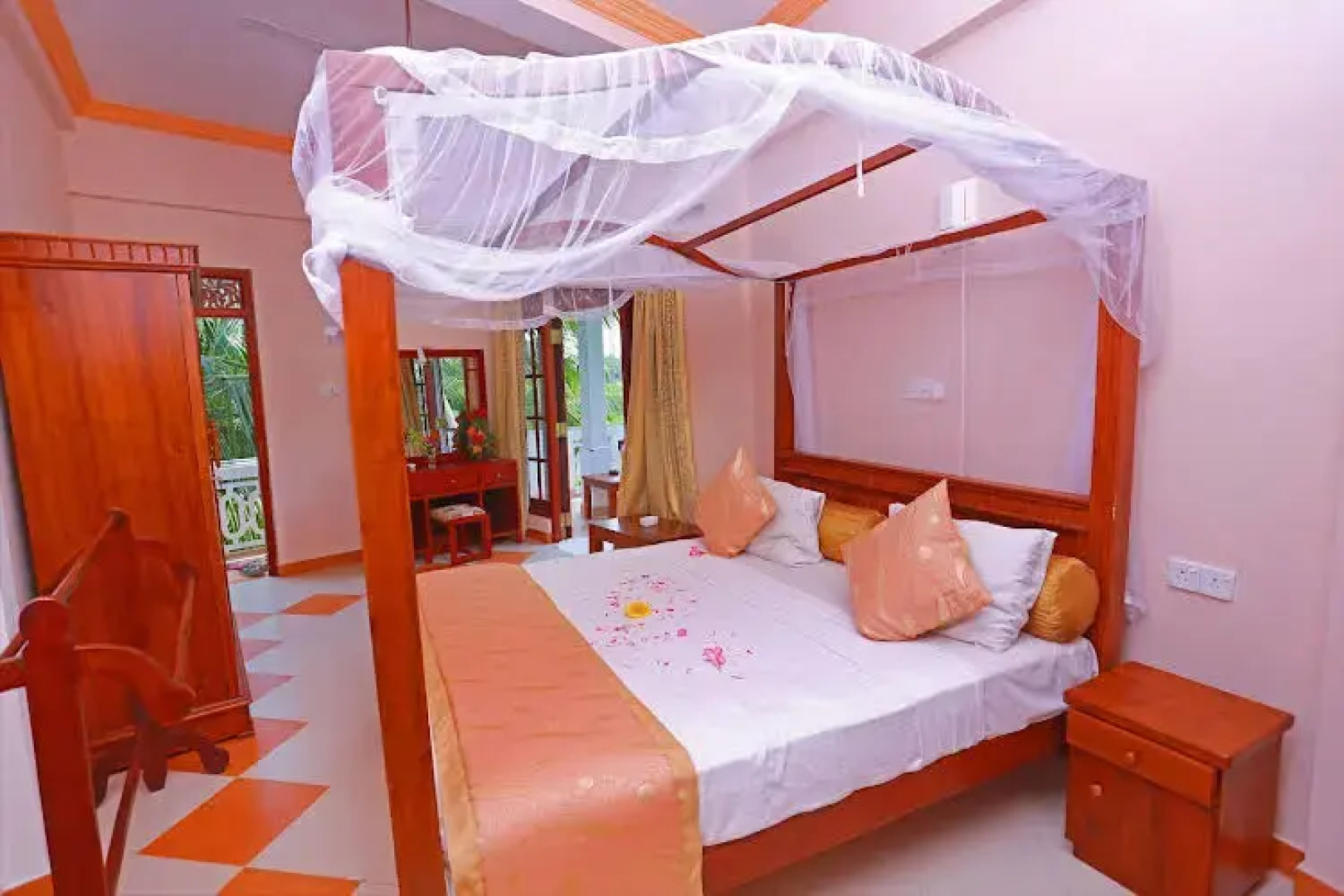 Canal Villa Bentota