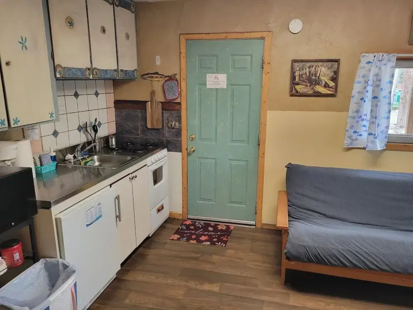 Chinook Cabins & RV Park