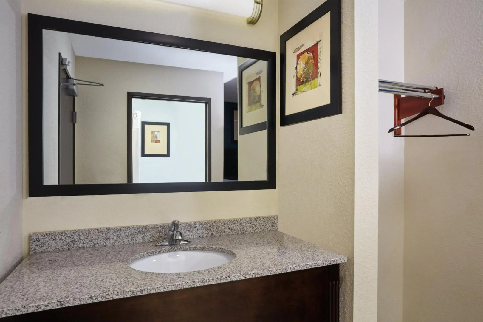 Holiday Inn Express & Suites Pekin (Peoria Area) by IHG