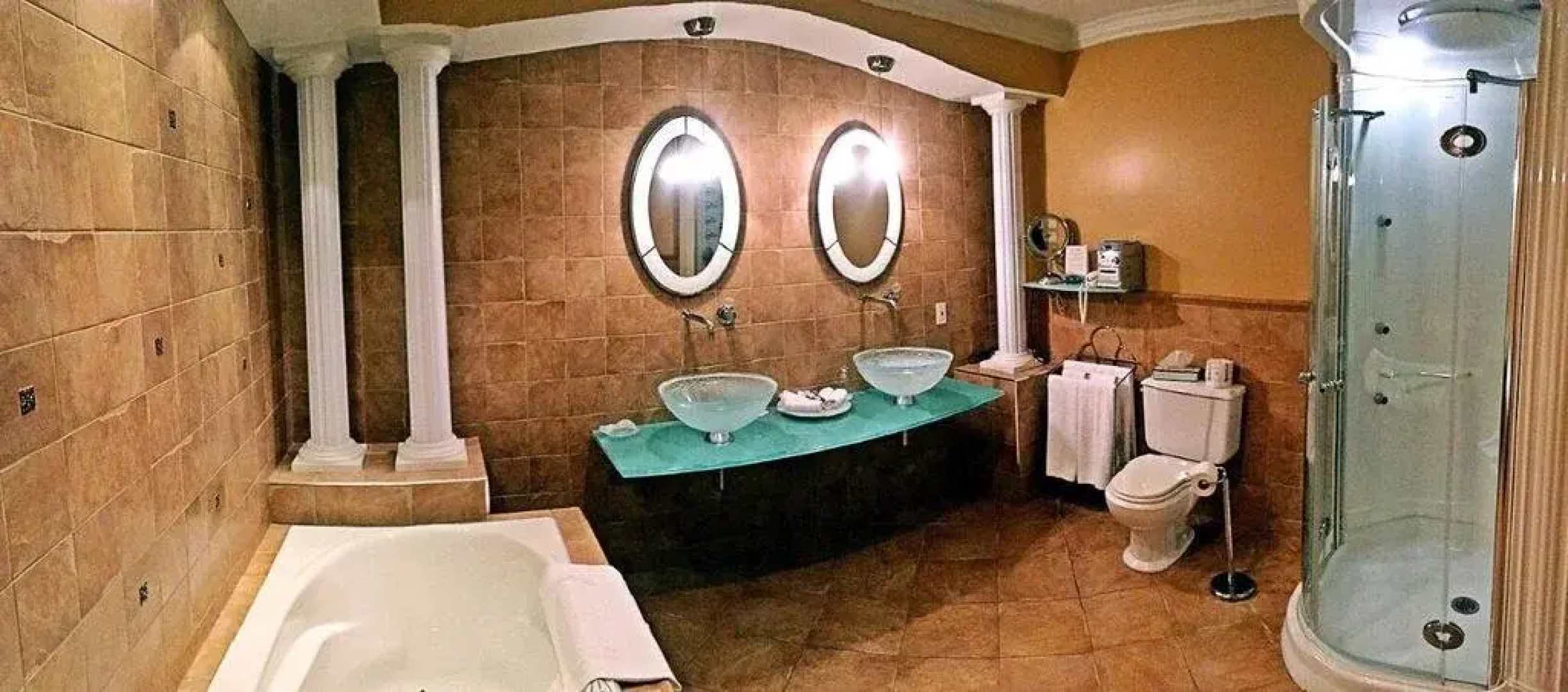 Auberge de la Montagne Coupée