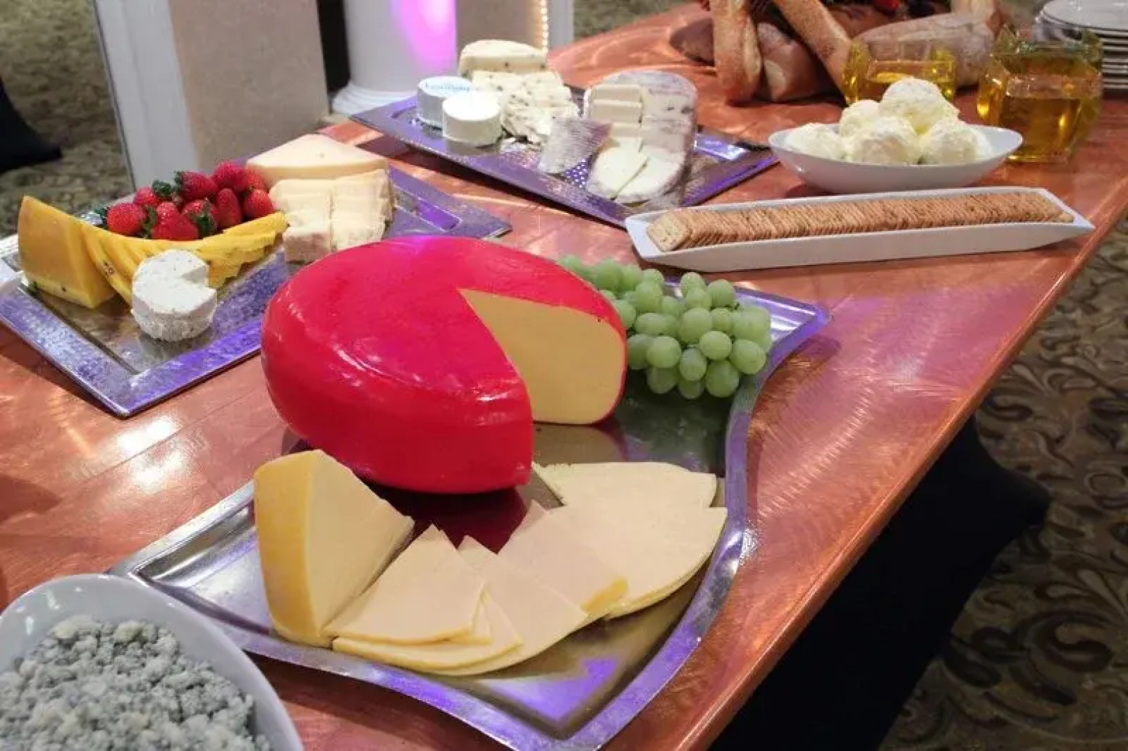 Doubletree Tinton Falls - Eatontown