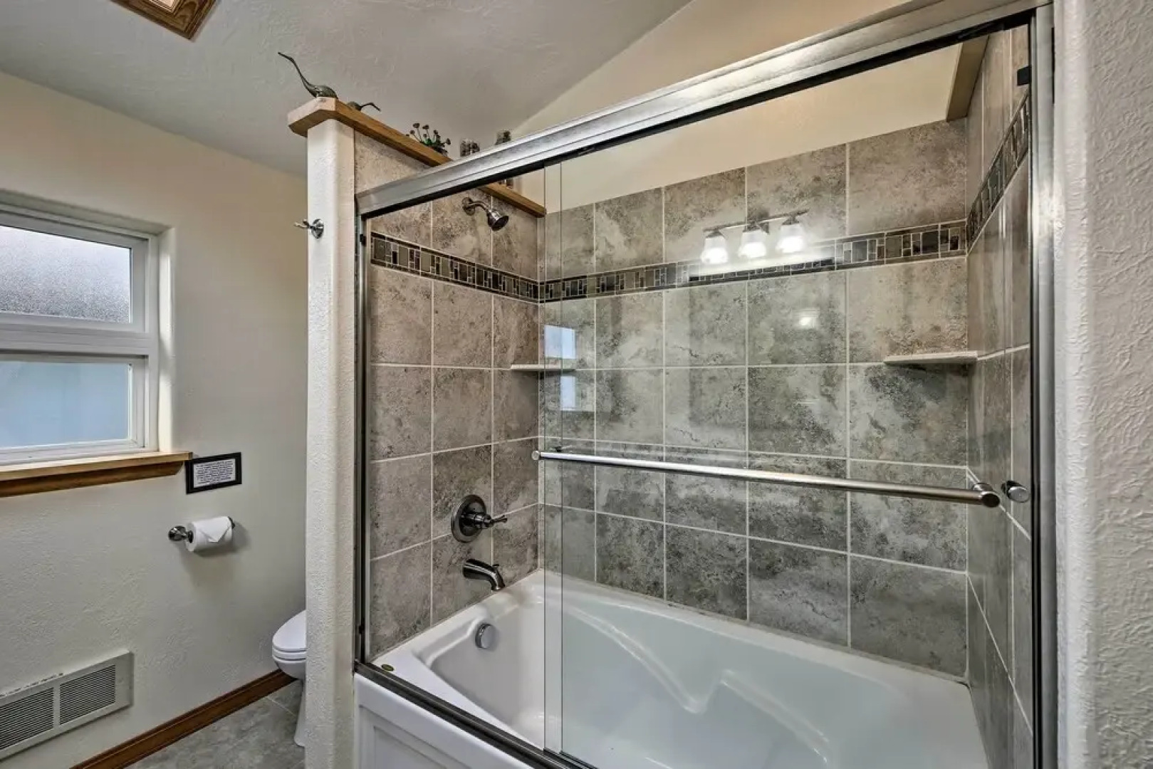 Sanderling Sea Cottages, Unit 9 With Ocean Views!