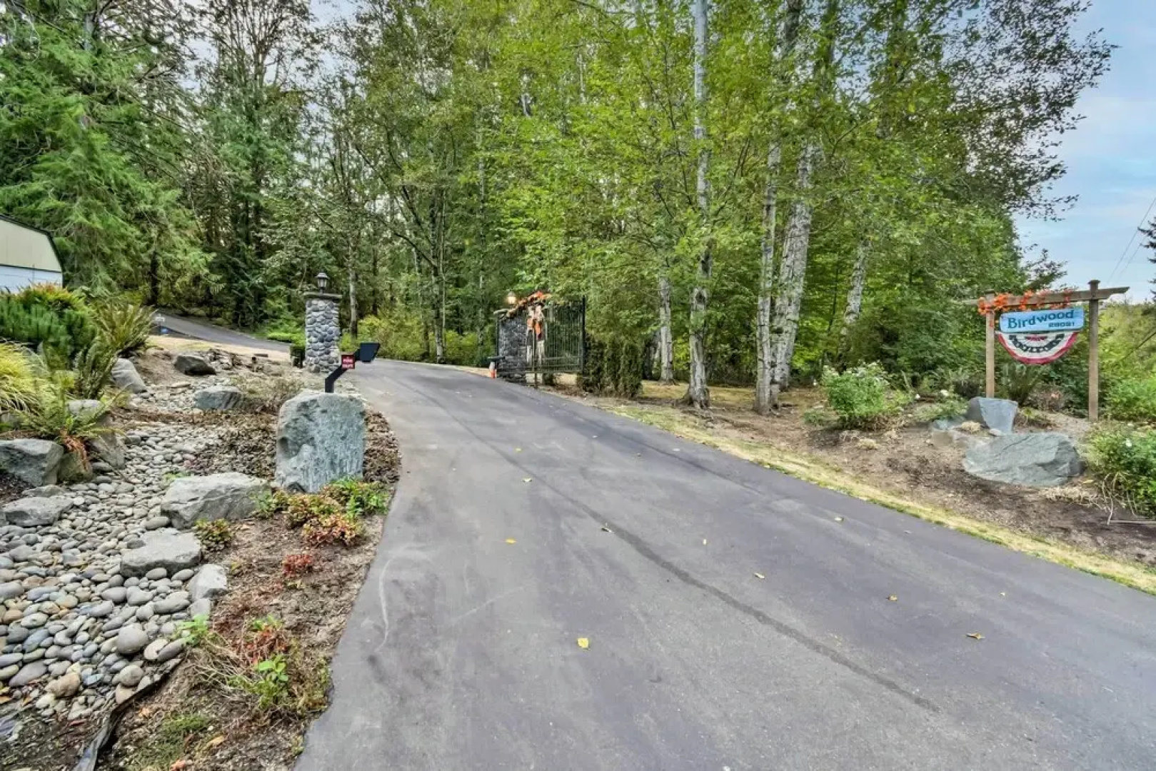 Hoodsport Home on 7 Wooded Acres w/ Hot Tub!