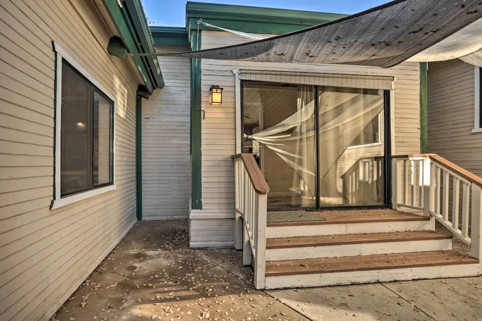 Yosemite Home w/ Deck < 4 Mi to Bass Lake!