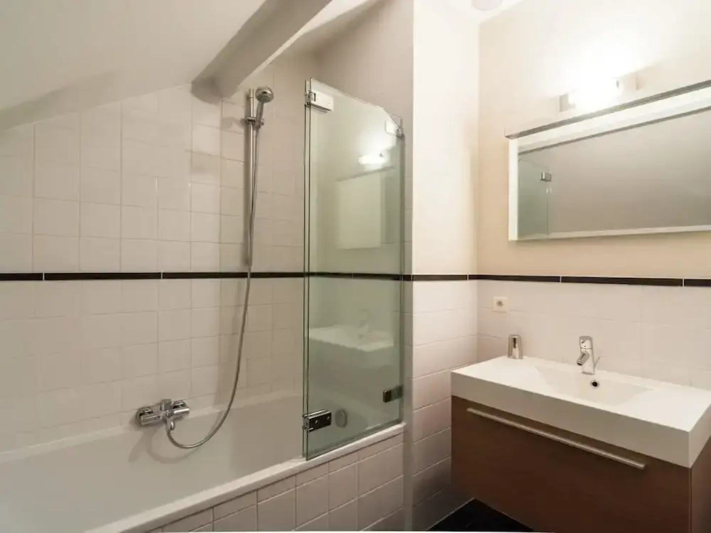 Luxury Home in Gedinne With Bubble Bath and Sauna